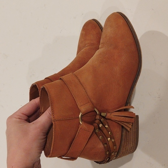 Chinese Laundry | Seasons Cognac Studded Leather Booties - Picture 3 of 7
